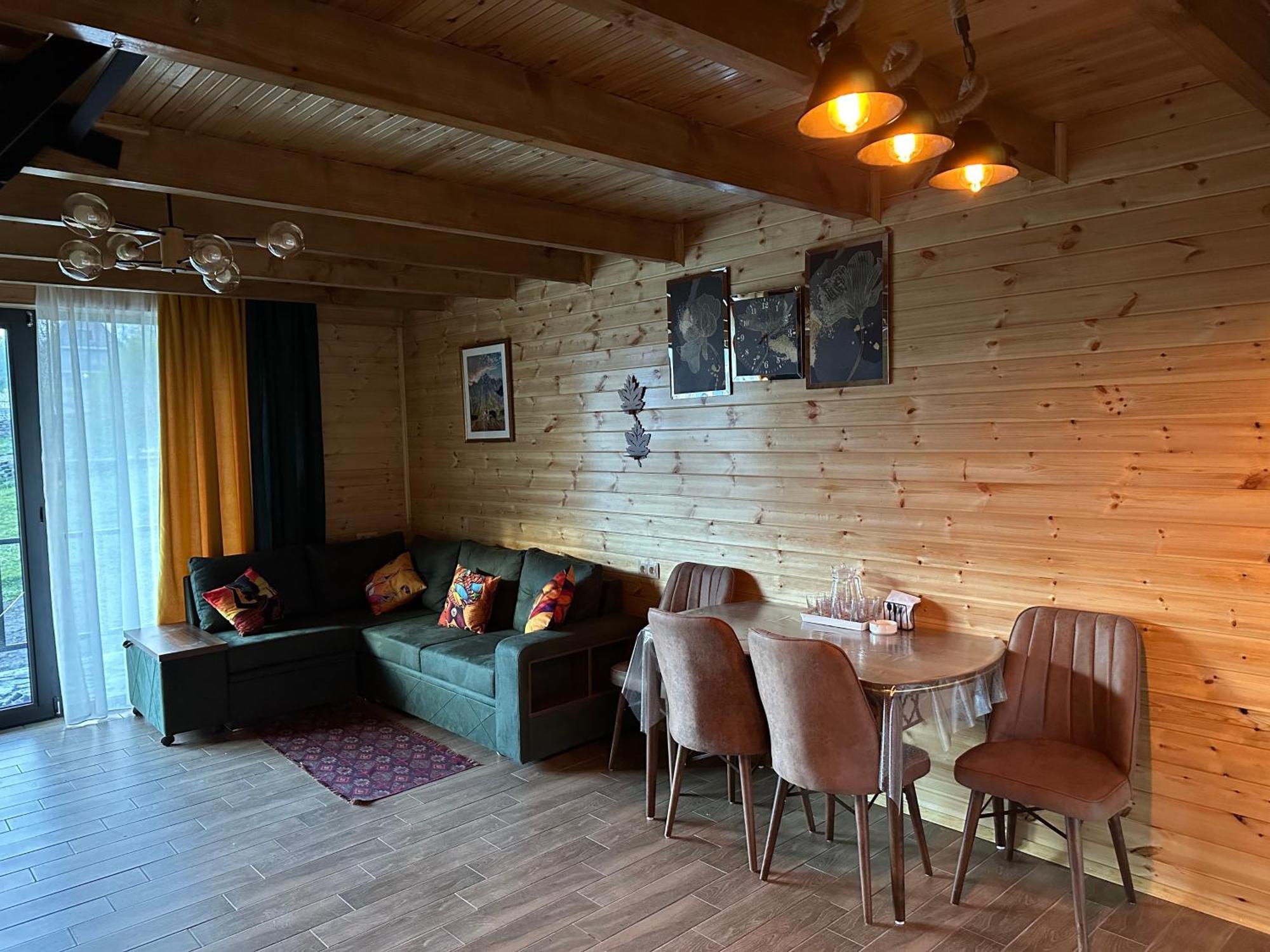 Royal Cottages كازباجي المظهر الخارجي الصورة